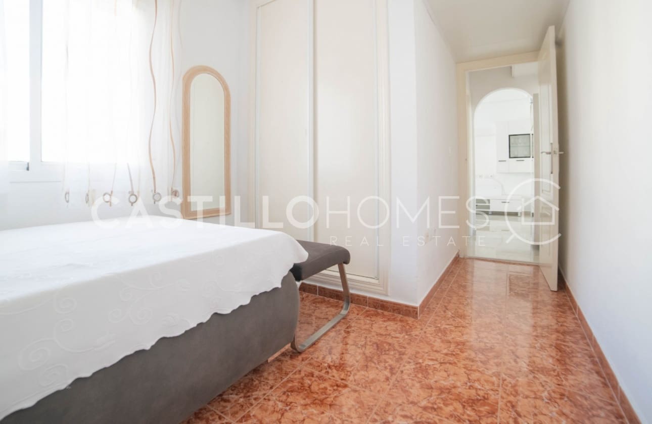 2 soverom Leilighet til salgs i Torrevieja - € 159 000 (Ref: 9622179)