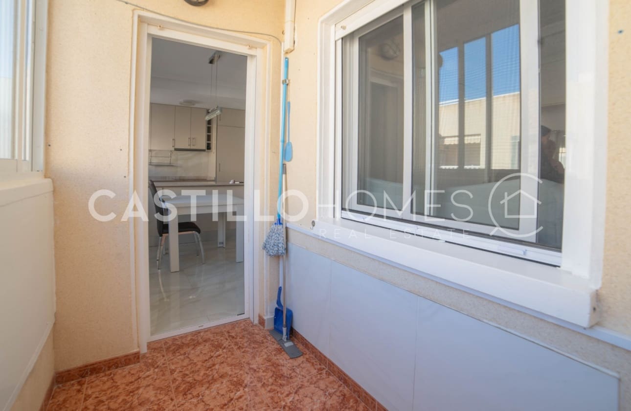 2 soverom Leilighet til salgs i Torrevieja - € 159 000 (Ref: 9622179)