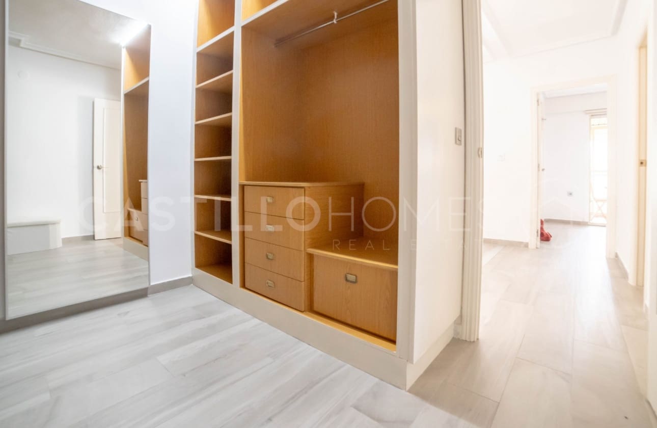 3 Zimmer Apartment zu verkaufen in Torrevieja - 380.000 € (Ref: 9622180)