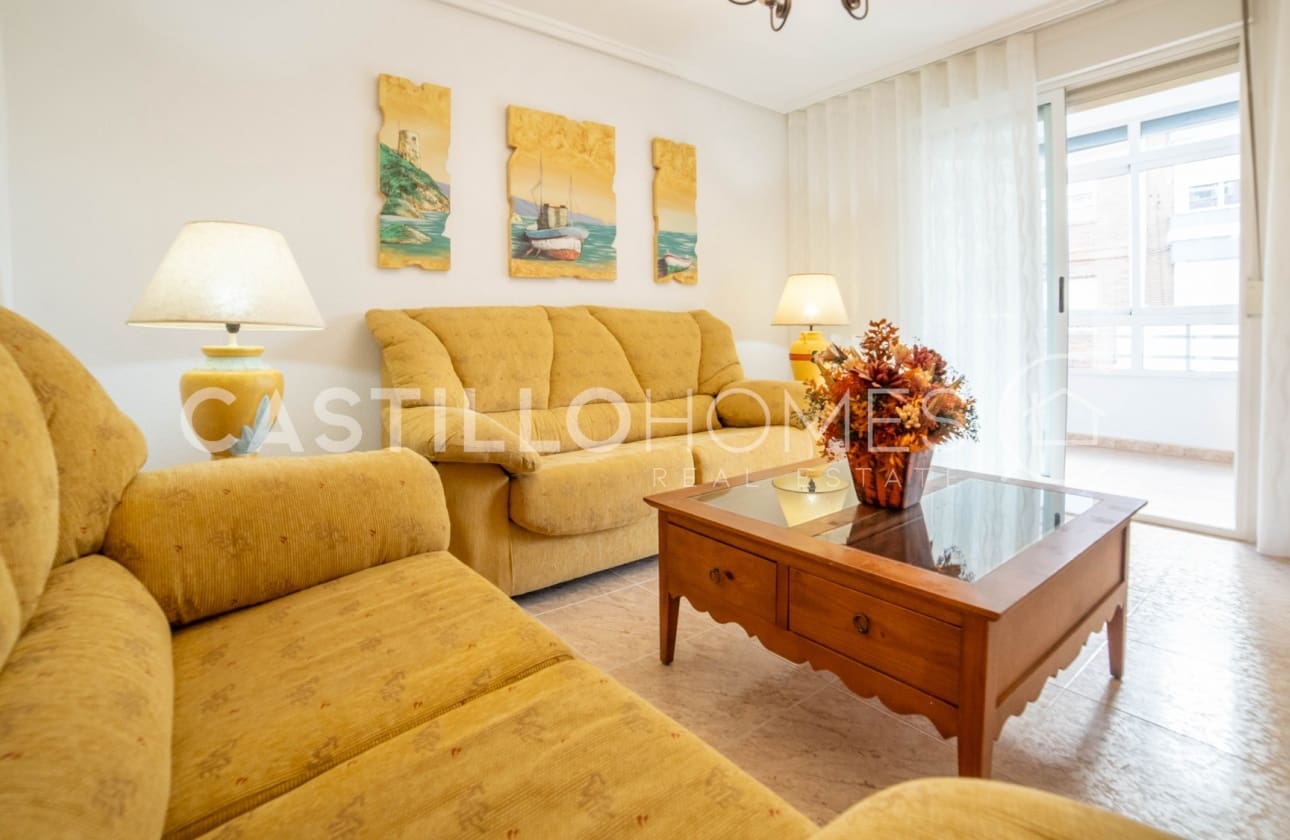 3 bedroom Beach Apartment for sale in Torrevieja - € 179,900 (Ref: 9622181)