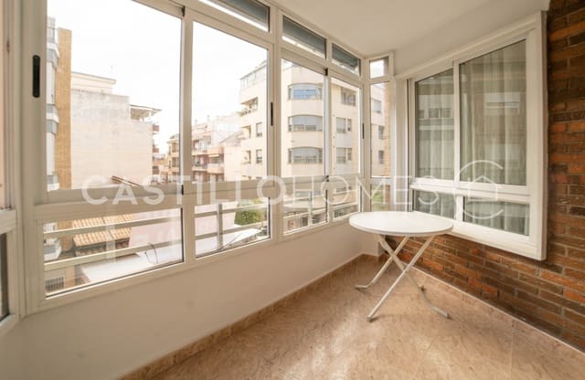 3 bedroom Beach Apartment for sale in Puerto Deportivo, Torrevieja - € 179,900 (Ref: 9622181)