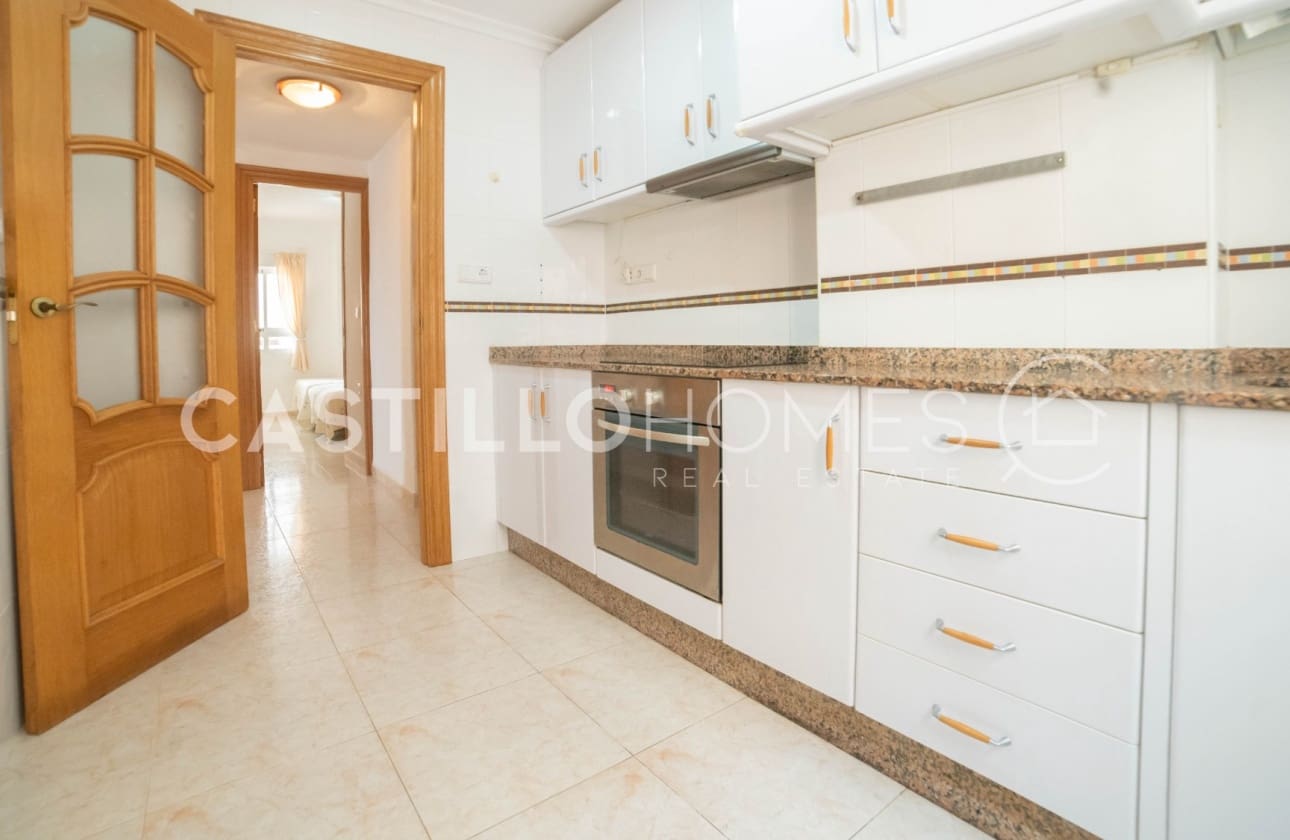 4 soverom Strandleiligheter til salgs i Torrevieja - € 360 000 (Ref: 9622182)