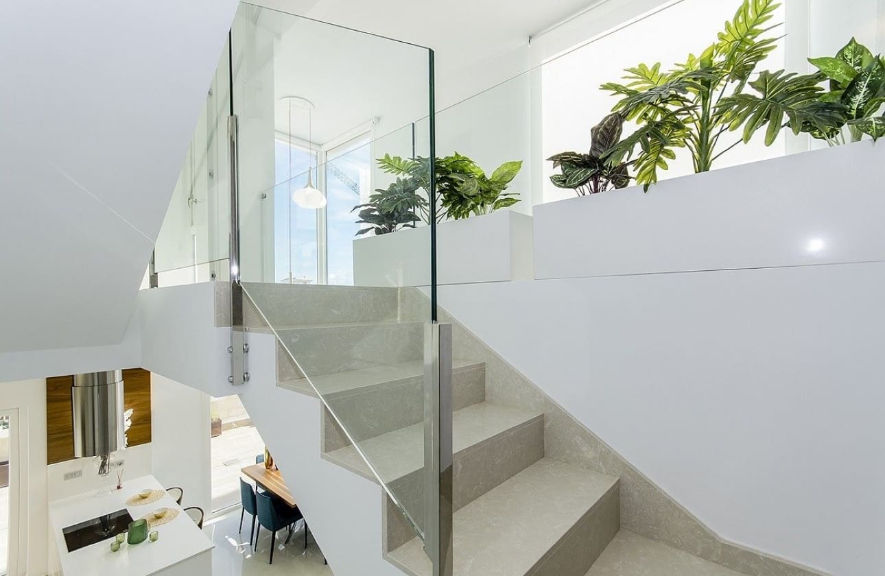 Chalet de 3 habitaciones en Los Montesinos en venta con piscina - 485.000 € (Ref: 9631485)