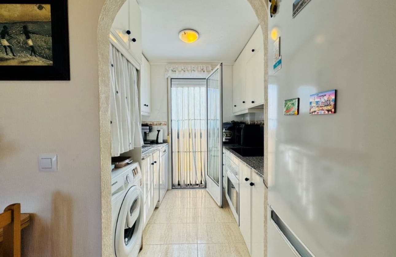 2 Zimmer Apartment zu verkaufen in La Mata mit Pool - 239.000 € (Ref: 9631487)