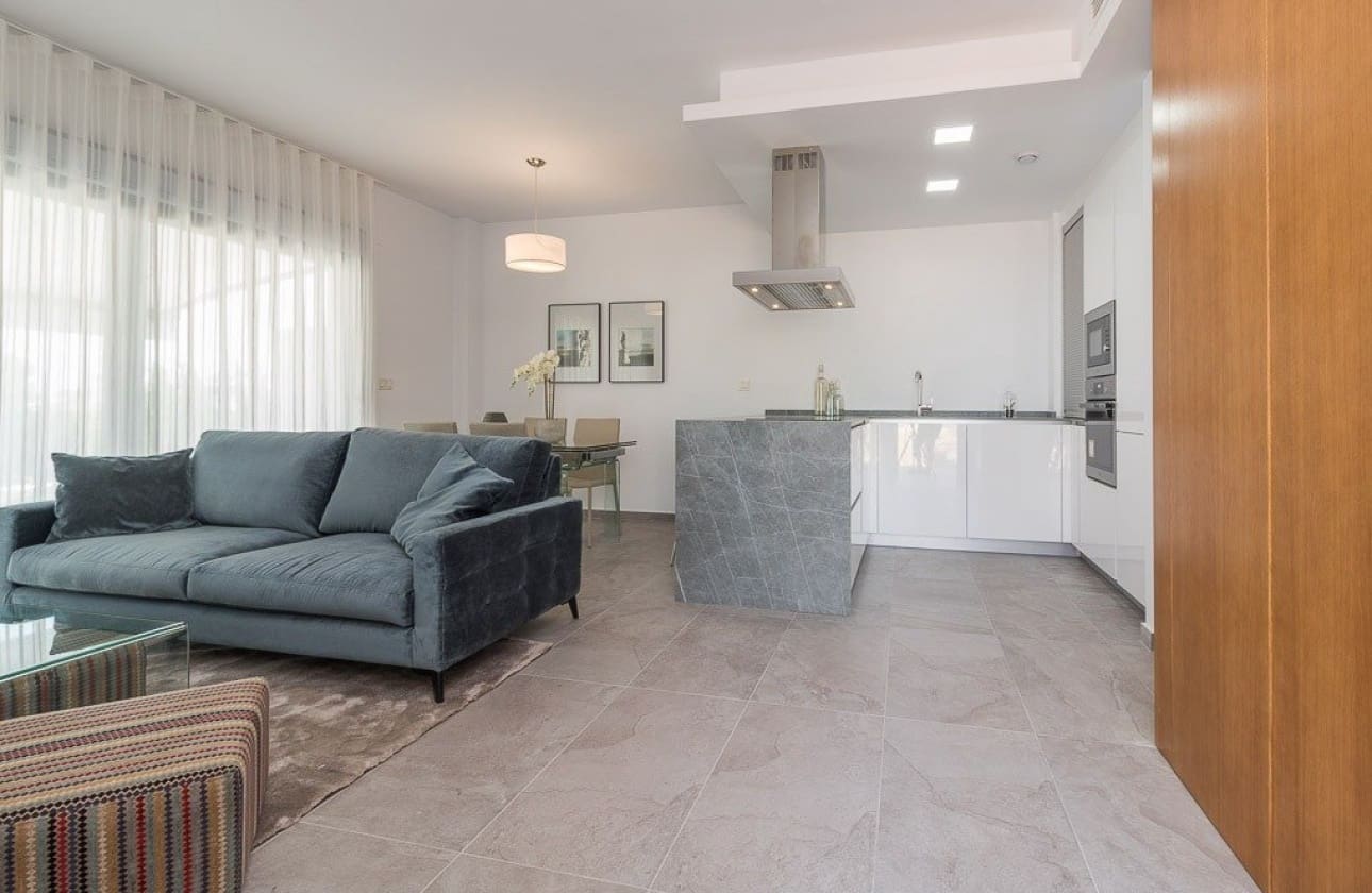 2 sovrum Bungalow till salu i Los Balcones med pool - 340 000 € (Ref: 9635230)