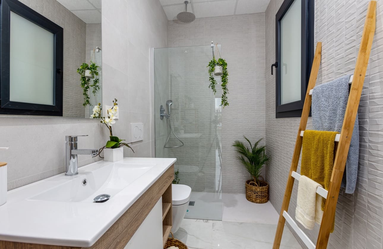 2 makuuhuone Bungalow myytävänä paikassa Ciudad Quesada mukana uima-altaan 
autotalli - 322 000 € (Ref: 9656519)