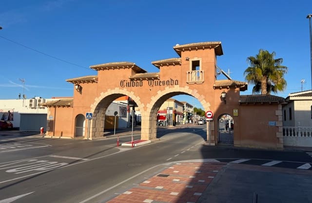 2 soveværelse Bungalow til salg i Ciudad Quesada, Rojales med swimmingpool garage - € 322.000 (Ref: 9656519)