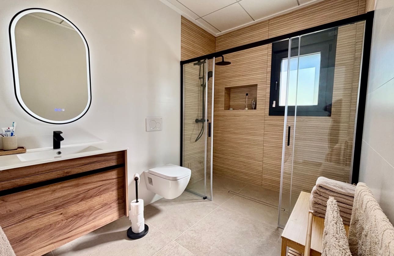 3 makuuhuone Huvila myytävänä paikassa Rafal - 415 000 € (Ref: 9656531)