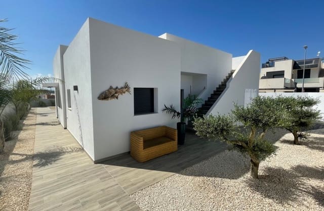 Chalet de 3 habitaciones en Rafal en venta - 415.000 € (Ref: 9656531)
