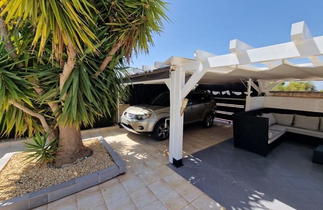 4 soverom Villa til salgs i San Fulgencio med svømmebasseng - € 549 000 (Ref: 9656568)