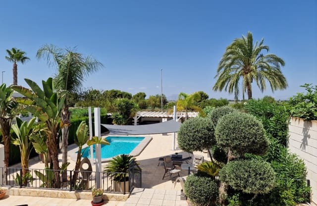 4 soverom Villa til salgs i San Fulgencio med svømmebasseng - € 549 000 (Ref: 9656568)