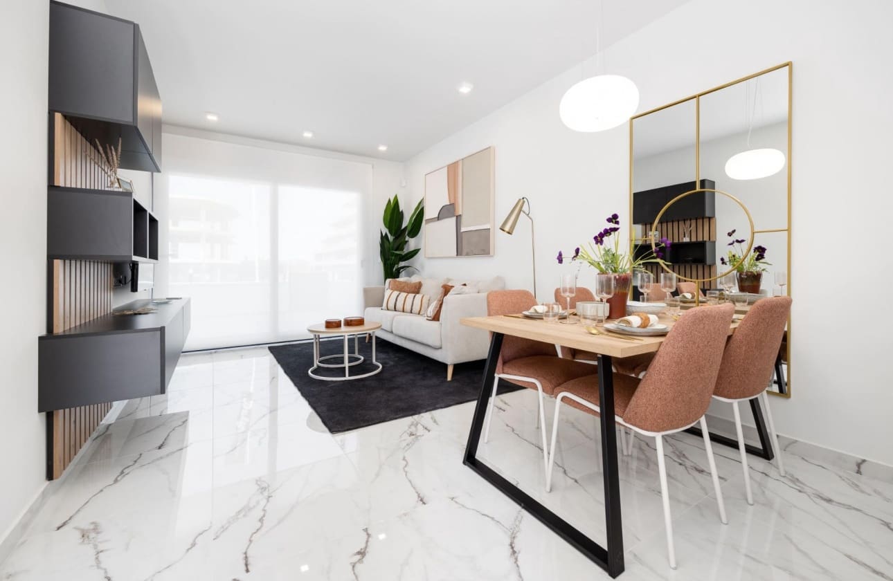 2 bedroom Apartment for sale in San Miguel de Salinas with pool - € 244,000 (Ref: 9656572)