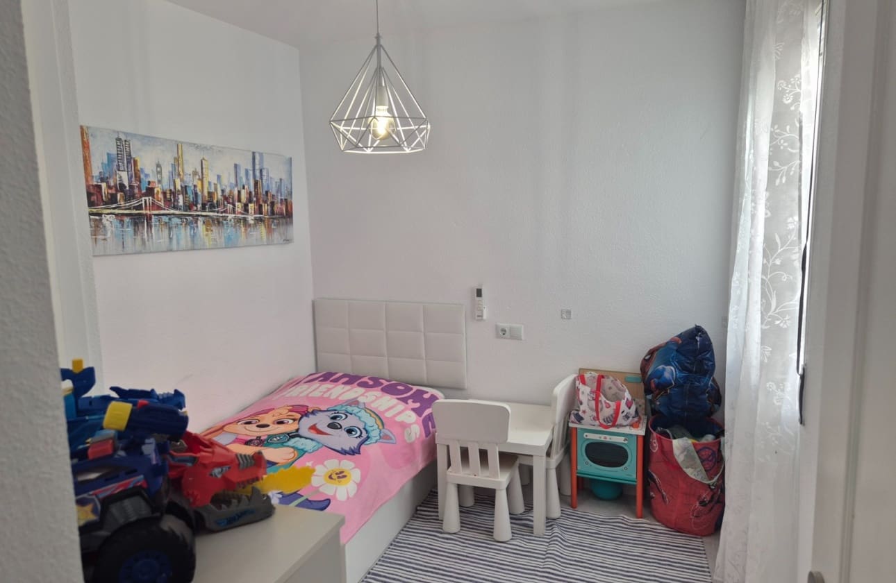 3 sovrum Bungalow till salu i Orihuela Costa med pool - 169 900 € (Ref: 9676334)