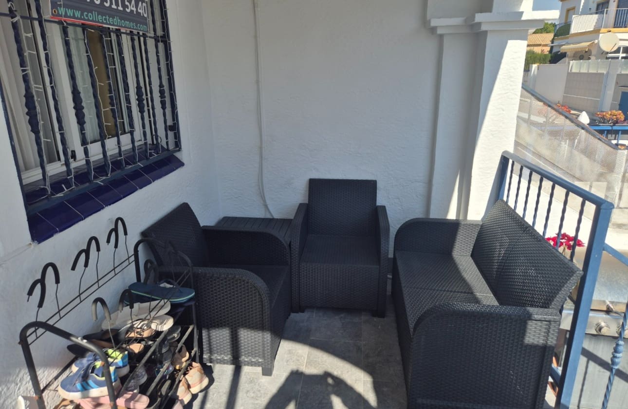 3 sovrum Bungalow till salu i Orihuela Costa med pool - 169 900 € (Ref: 9676334)