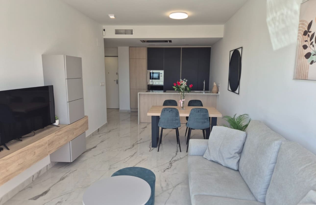 2 slaapkamer Penthouse te koop in Playa Flamenca met zwembad garage - € 549.000 (Ref: 9676522)