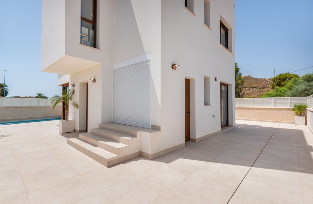 3 makuuhuone Huvila myytävänä paikassa Vera - 459 000 € (Ref: 9693133)