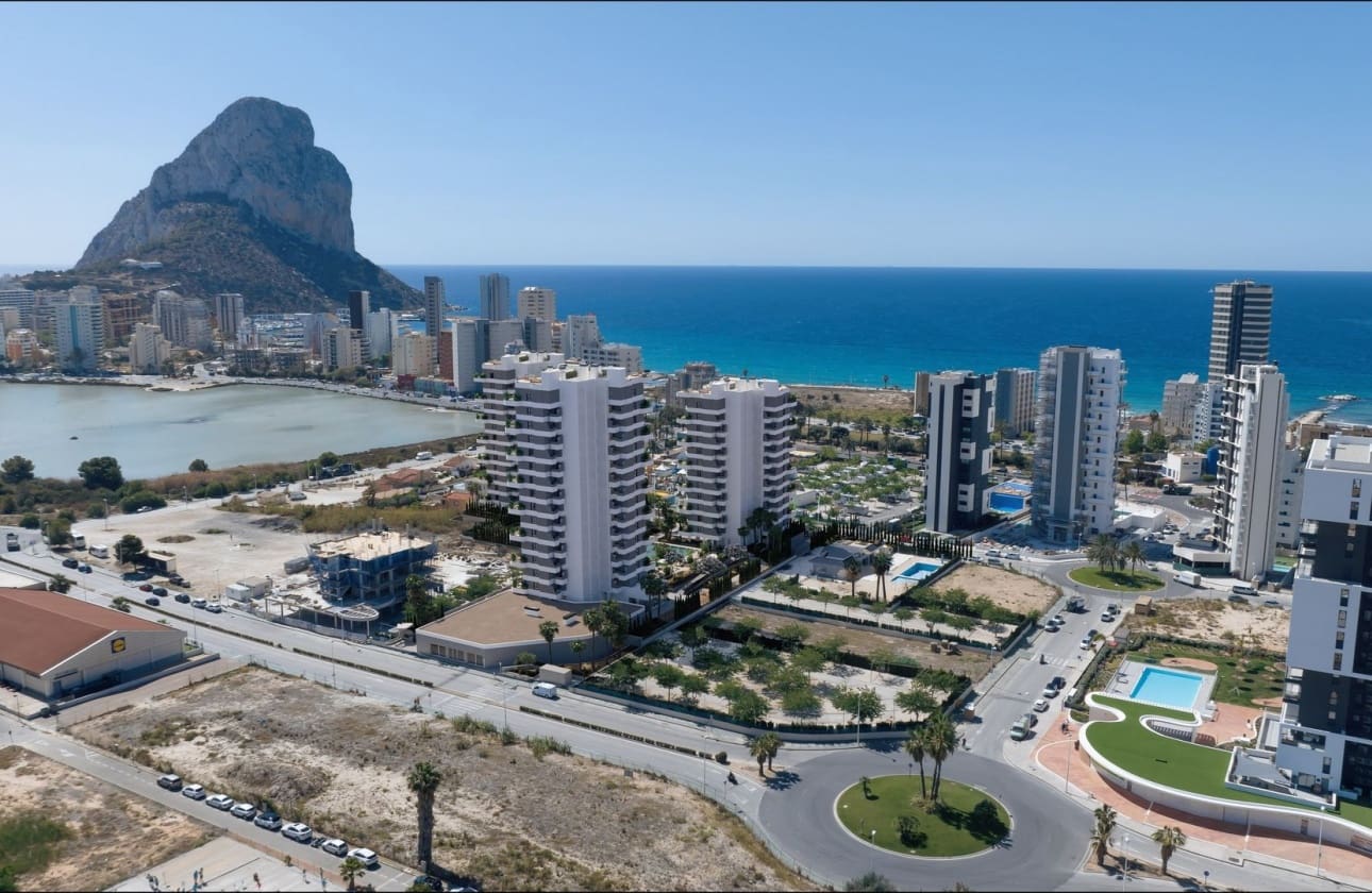 3 soverom Penthouse til salgs i Calpe / Calp med svømmebasseng - € 980 000 (Ref: 9693153)