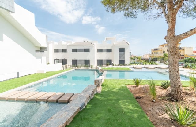 3 sypialnia Bungalow na sprzedaż w Los Balcones - Los Altos, Torrevieja z basenem - 340 000 € (Ref: 9693159)