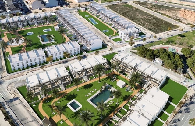 3 chambre Bungalow à vendre à Pilar de la Horadada ciudad, Pilar de la Horadada avec piscine - 375 000 € (Ref: 9693165)