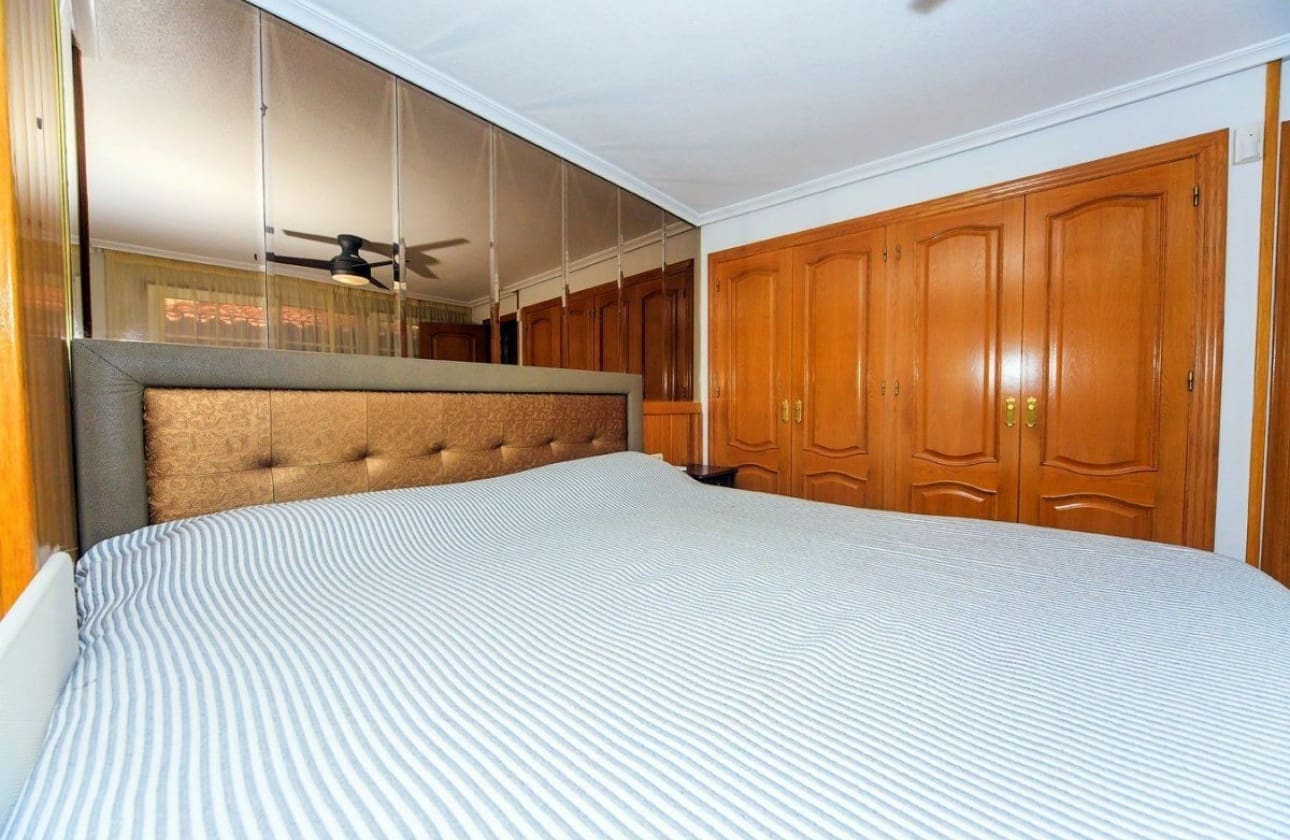 4 chambre Villa/Maison à vendre à Los Balcones avec piscine garage - 490 000 € (Ref: 9693184)