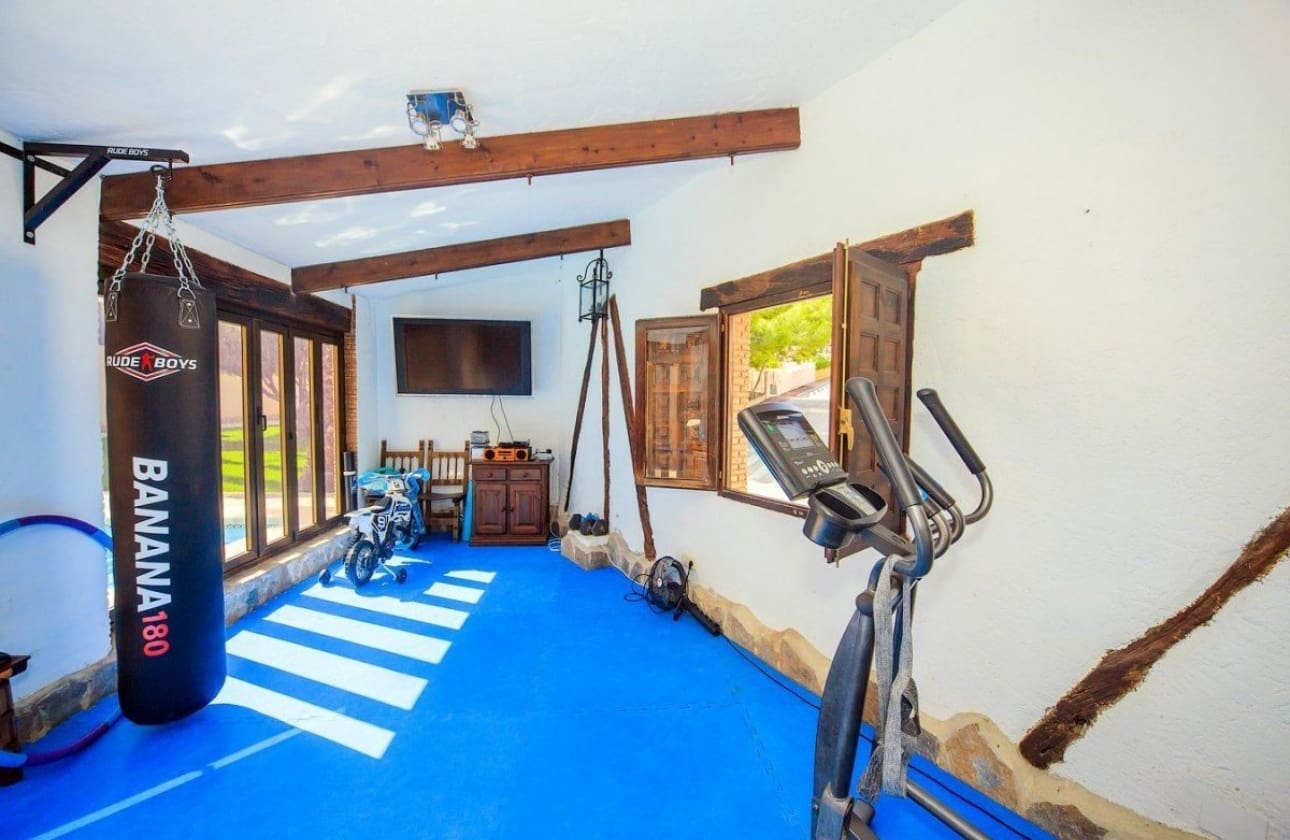 4 chambre Villa/Maison à vendre à Los Balcones avec piscine garage - 490 000 € (Ref: 9693184)