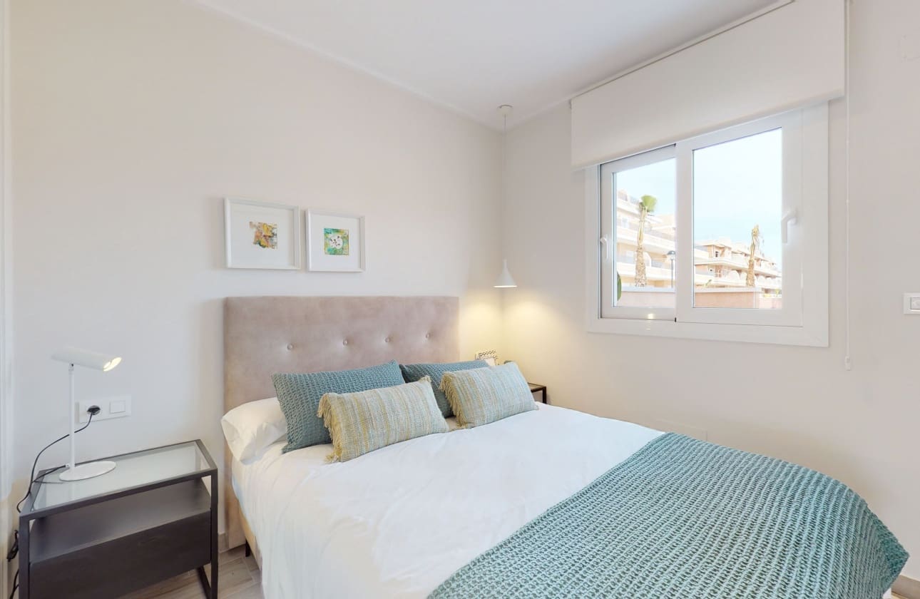 3 Zimmer Apartment zu verkaufen in Pilar de la Horadada mit Pool - 324.900 € (Ref: 9693218)