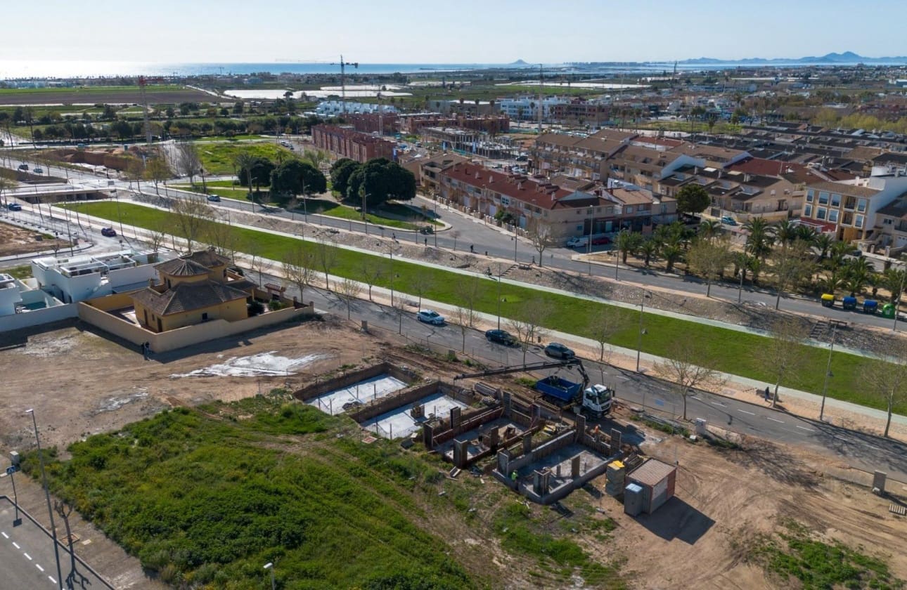 3 soverom Villa til salgs i Pilar de la Horadada med svømmebasseng - € 550 000 (Ref: 9713280)