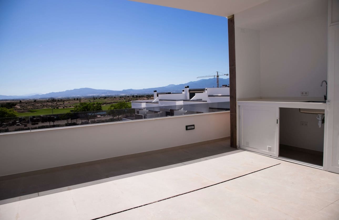 2 soveværelse Lejlighed til salg i Condado de Alhama med swimmingpool - € 208.425 (Ref: 9719110)