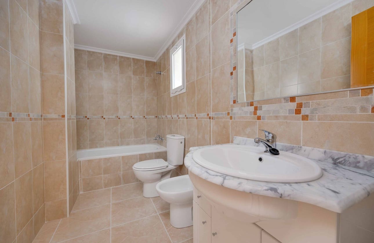 2 sovrum Lägenhet till salu i San Fulgencio med pool - 146 000 € (Ref: 9719114)