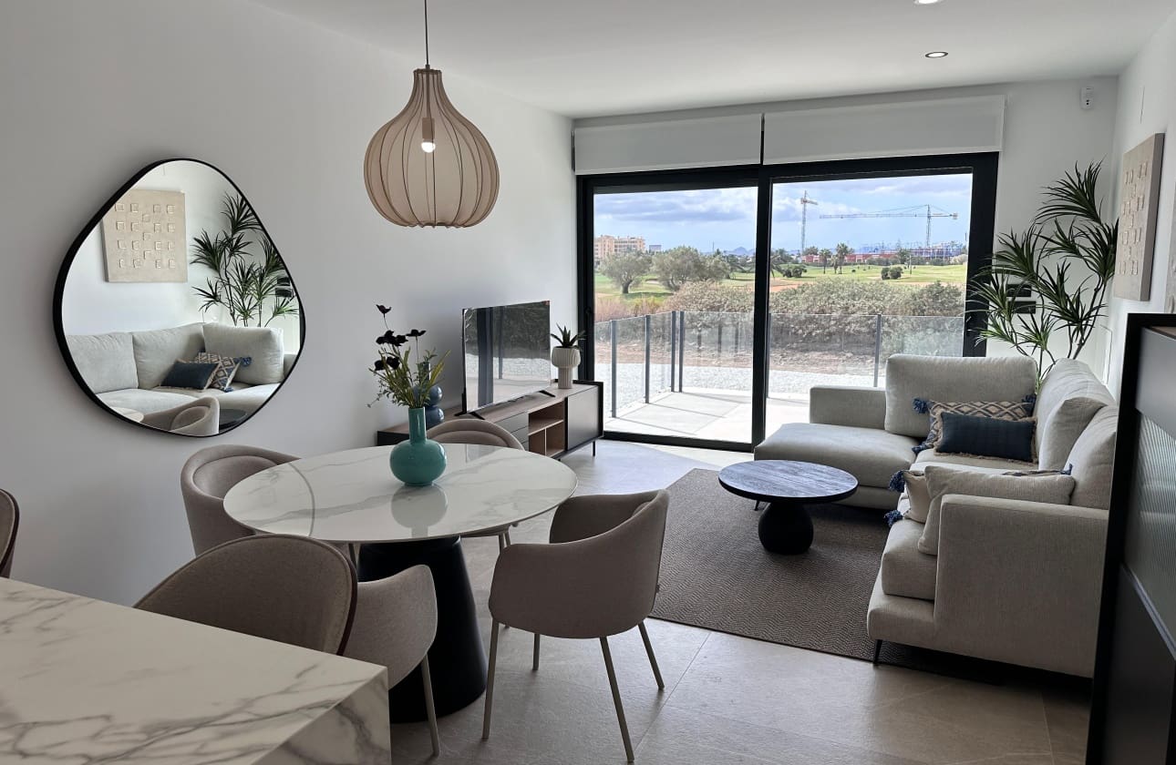 Ático de 3 habitaciones en Los Alcázares en venta con piscina - 449.000 € (Ref: 9739288)