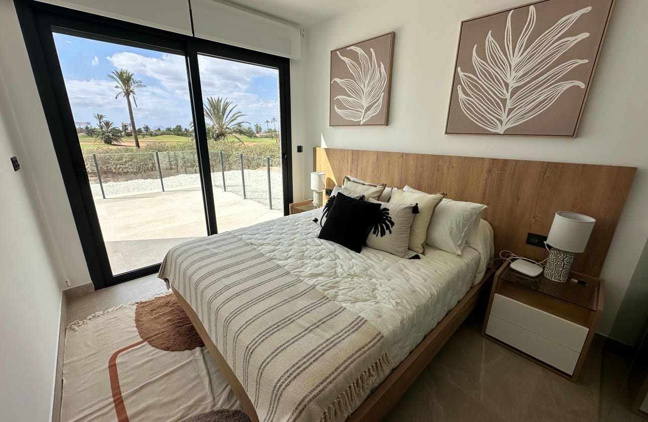 Ático de 3 habitaciones en Los Alcázares en venta con piscina - 449.000 € (Ref: 9739288)