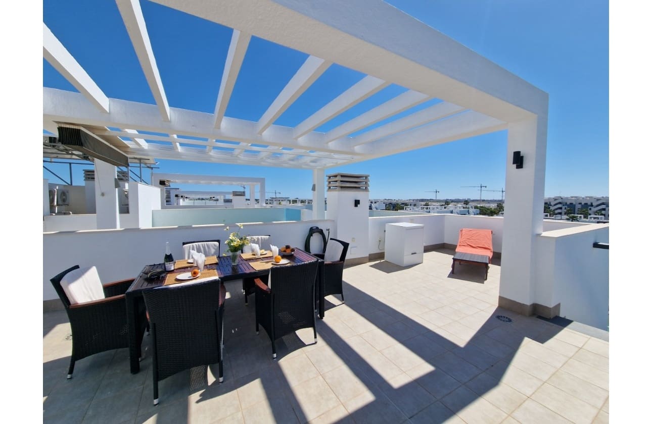 2 slaapkamer Appartement te koop in El Raso met zwembad - € 279.995 (Ref: 9739300)