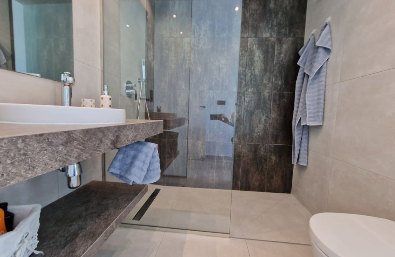 2 slaapkamer Appartement te koop in El Raso met zwembad - € 279.995 (Ref: 9739300)