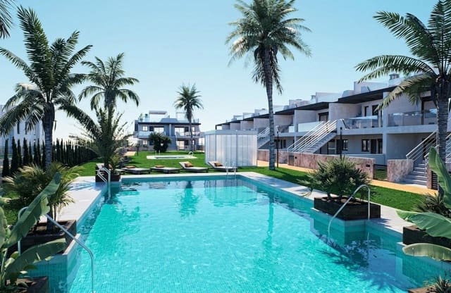 3 quarto Bungalow para venda em Pilar de la Horadada ciudad, Pilar de la Horadada com piscina - 375 000 € (Ref: 9753669)