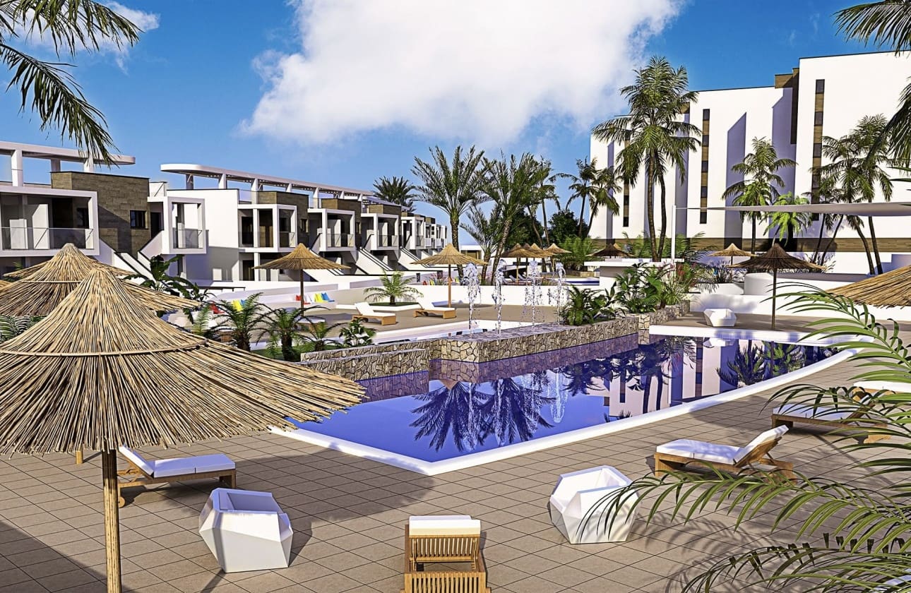 Bungalow de 2 habitaciones en Pilar de la Horadada en venta con piscina - 359.000 € (Ref: 9753672)