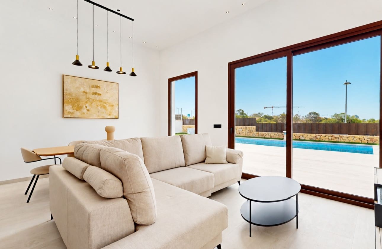 Chalet de 5 habitaciones en Finestrat en venta con piscina - 819.900 € (Ref: 9753681)