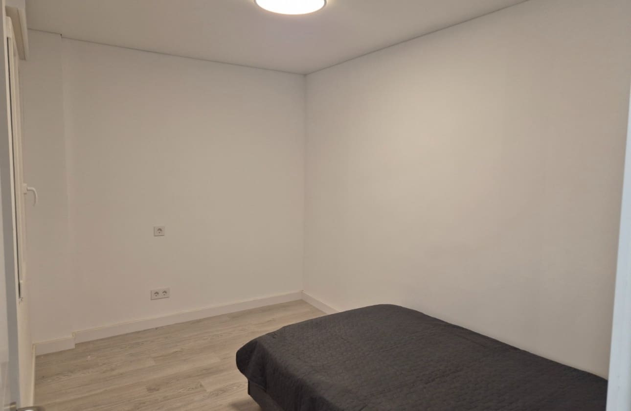 2 Zimmer Strandapartment zu verkaufen in Torrevieja mit Garage - 254.000 € (Ref: 9761429)