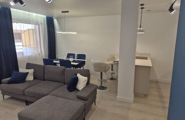 2 Zimmer Strandapartment zu verkaufen in Playa del Acequión, Torrevieja mit Garage - 254.000 € (Ref: 9761429)
