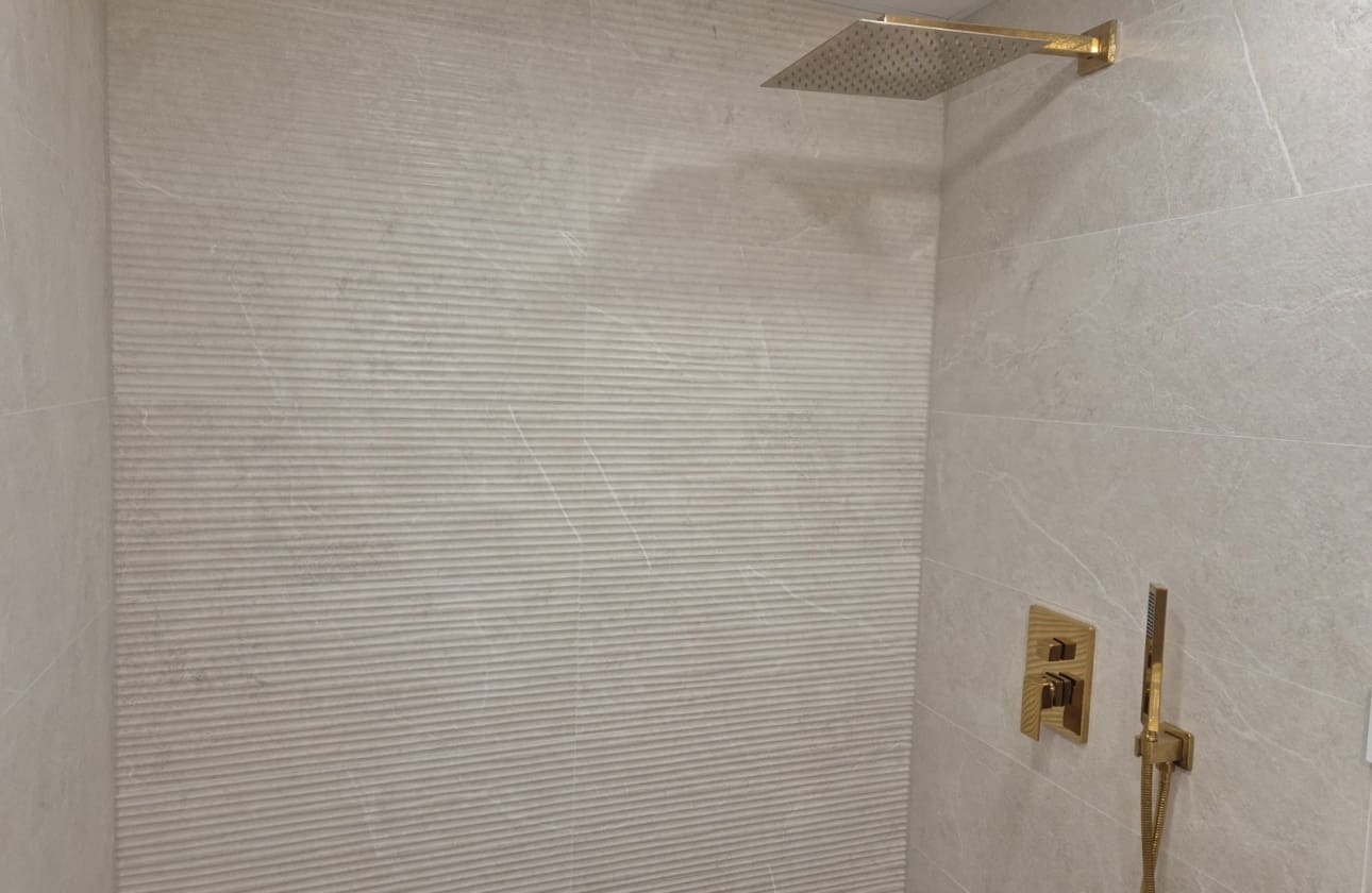 2 Zimmer Strandapartment zu verkaufen in Torrevieja mit Garage - 254.000 € (Ref: 9761429)