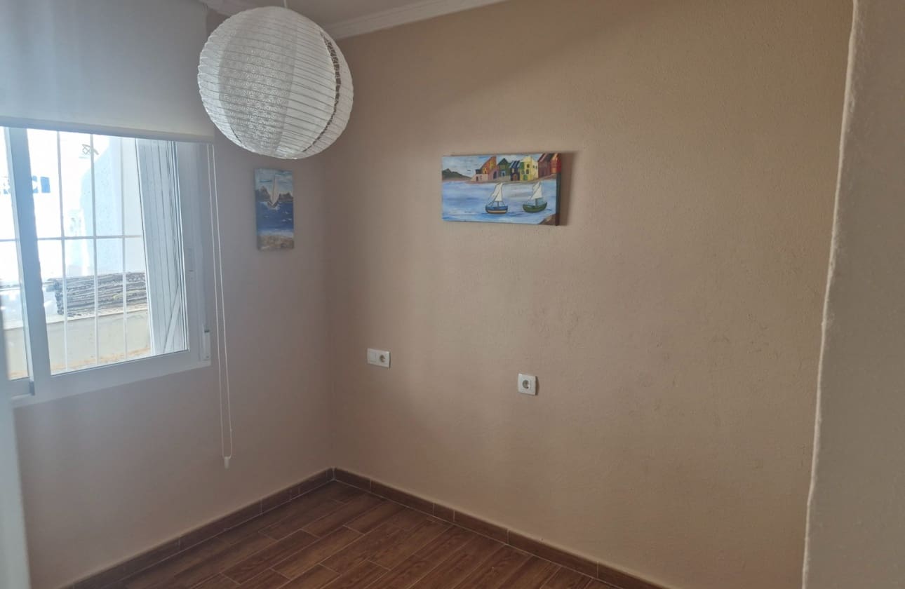 3 quarto Bungalow para venda em Torrevieja com garagem - 199 800 € (Ref: 9771027)