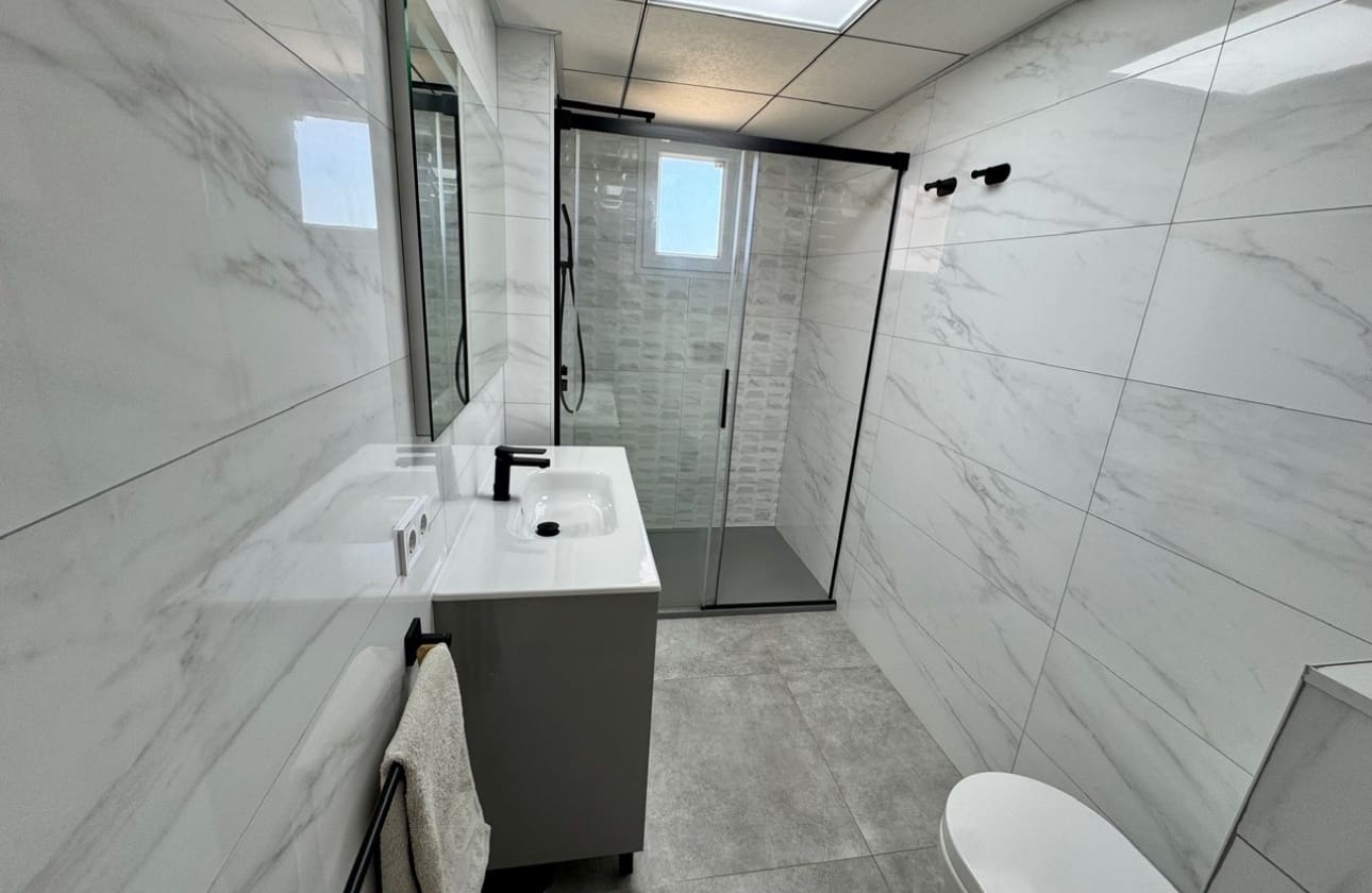 2 soveværelse Lejlighed til salg i Torrevieja - € 194.500 (Ref: 9777269)