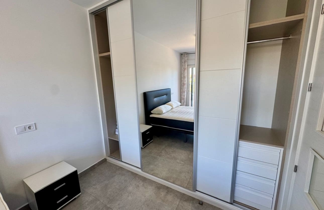 2 soveværelse Lejlighed til salg i Torrevieja - € 194.500 (Ref: 9777269)