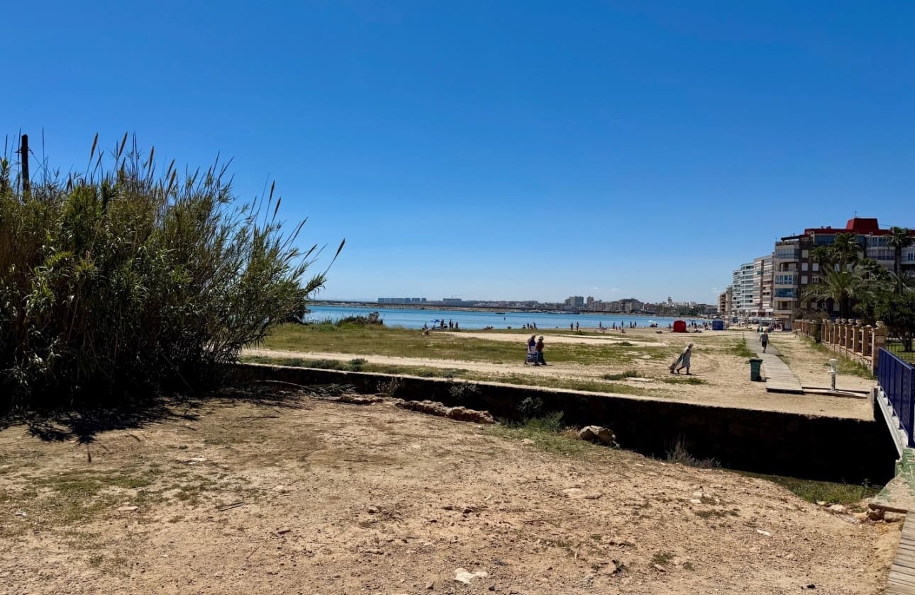 2 soveværelse Lejlighed til salg i Torrevieja - € 194.500 (Ref: 9777269)