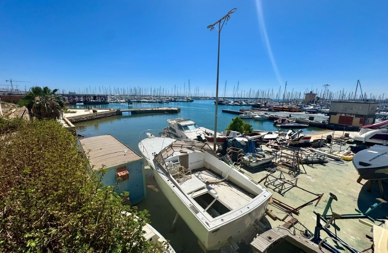 2 soveværelse Lejlighed til salg i Torrevieja - € 194.500 (Ref: 9777269)