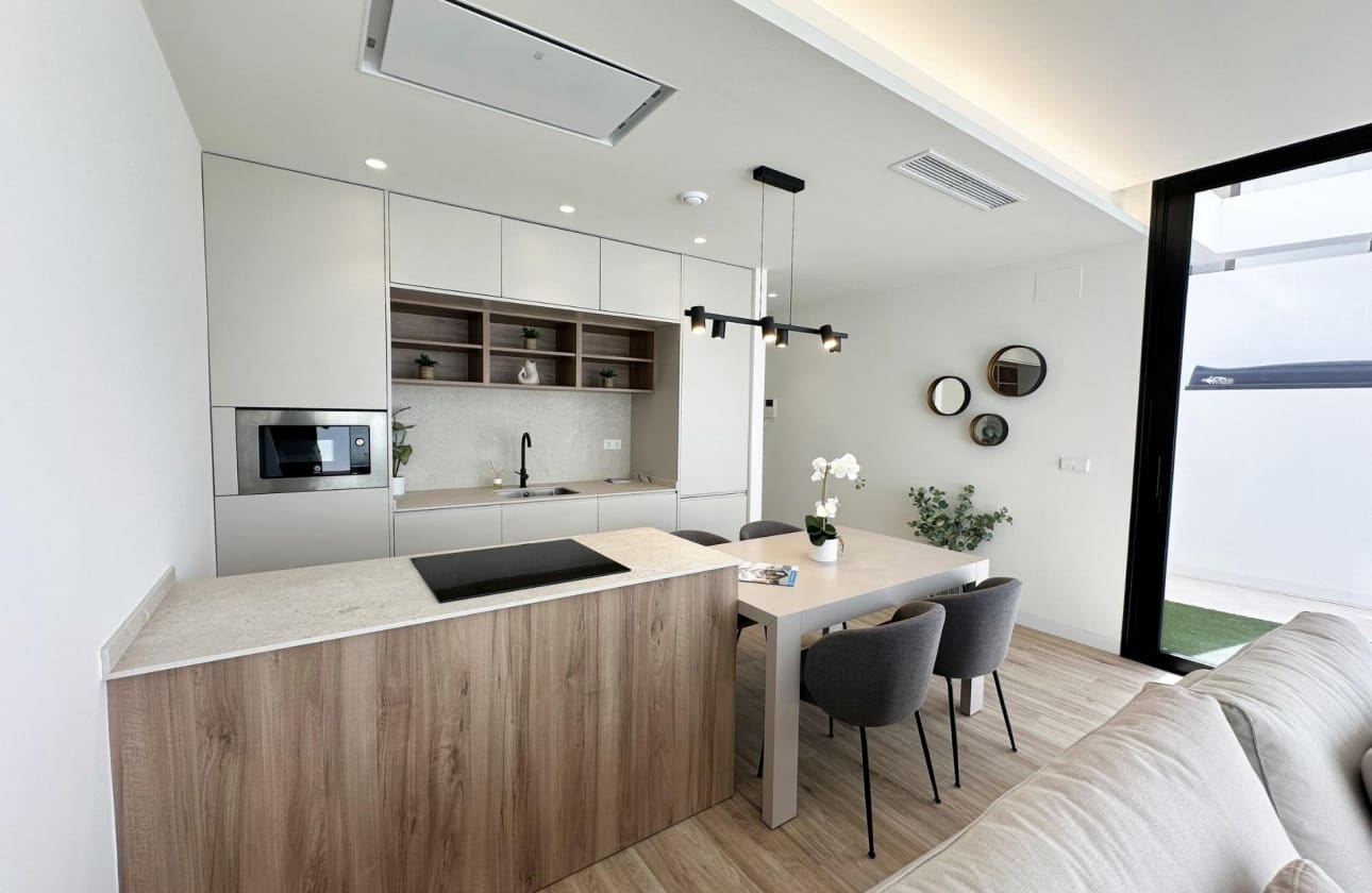 3 soverom Villa til salgs i Torre de la Horadada med svømmebasseng - € 589 000 (Ref: 9778678)