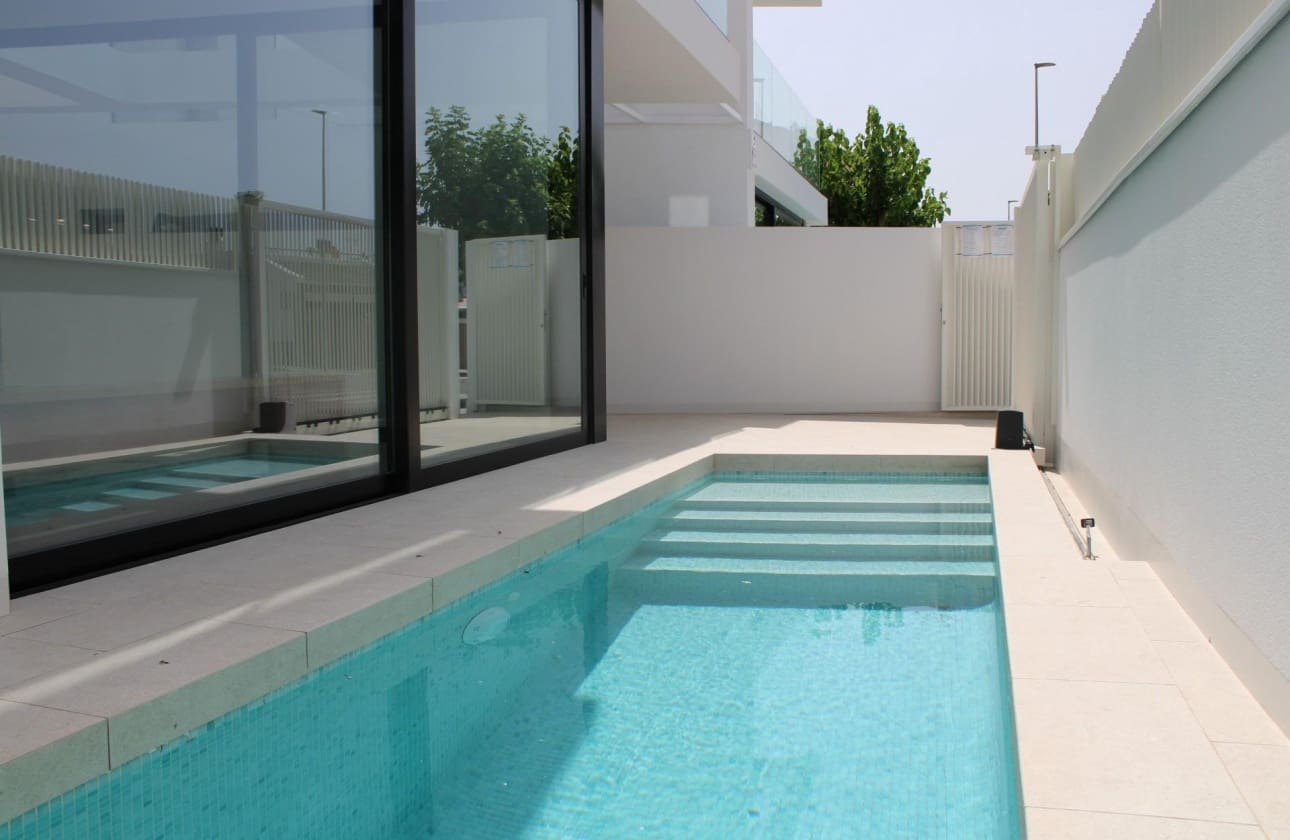 3 soverom Villa til salgs i Torre de la Horadada med svømmebasseng - € 589 000 (Ref: 9778678)