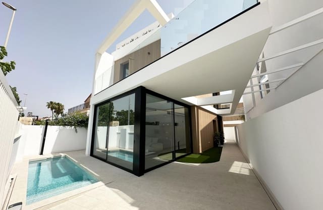 3 soverom Villa til salgs i Torre de la Horadada, Pilar de la Horadada med svømmebasseng - € 589 000 (Ref: 9778678)