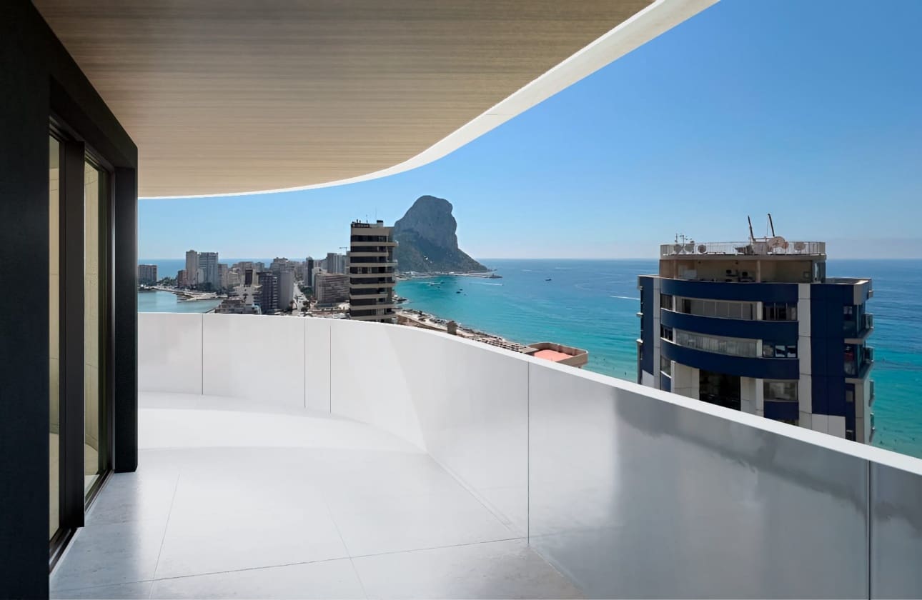 Ático de 2 habitaciones en Calpe / Calp en venta con piscina - 938.121 € (Ref: 9778688)