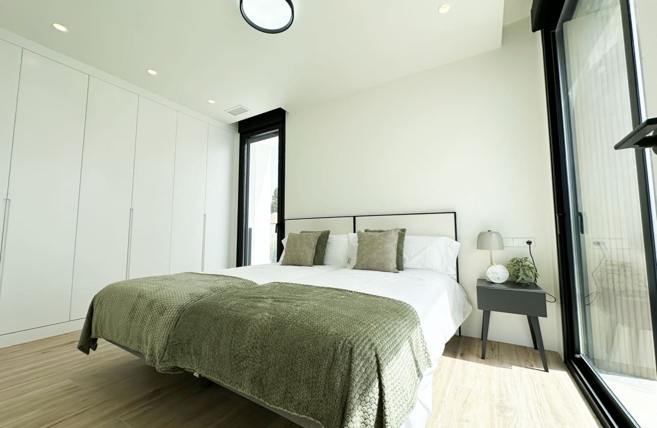 3 bedroom Villa for sale in Torre de la Horadada - € 589,000 (Ref: 9778693)