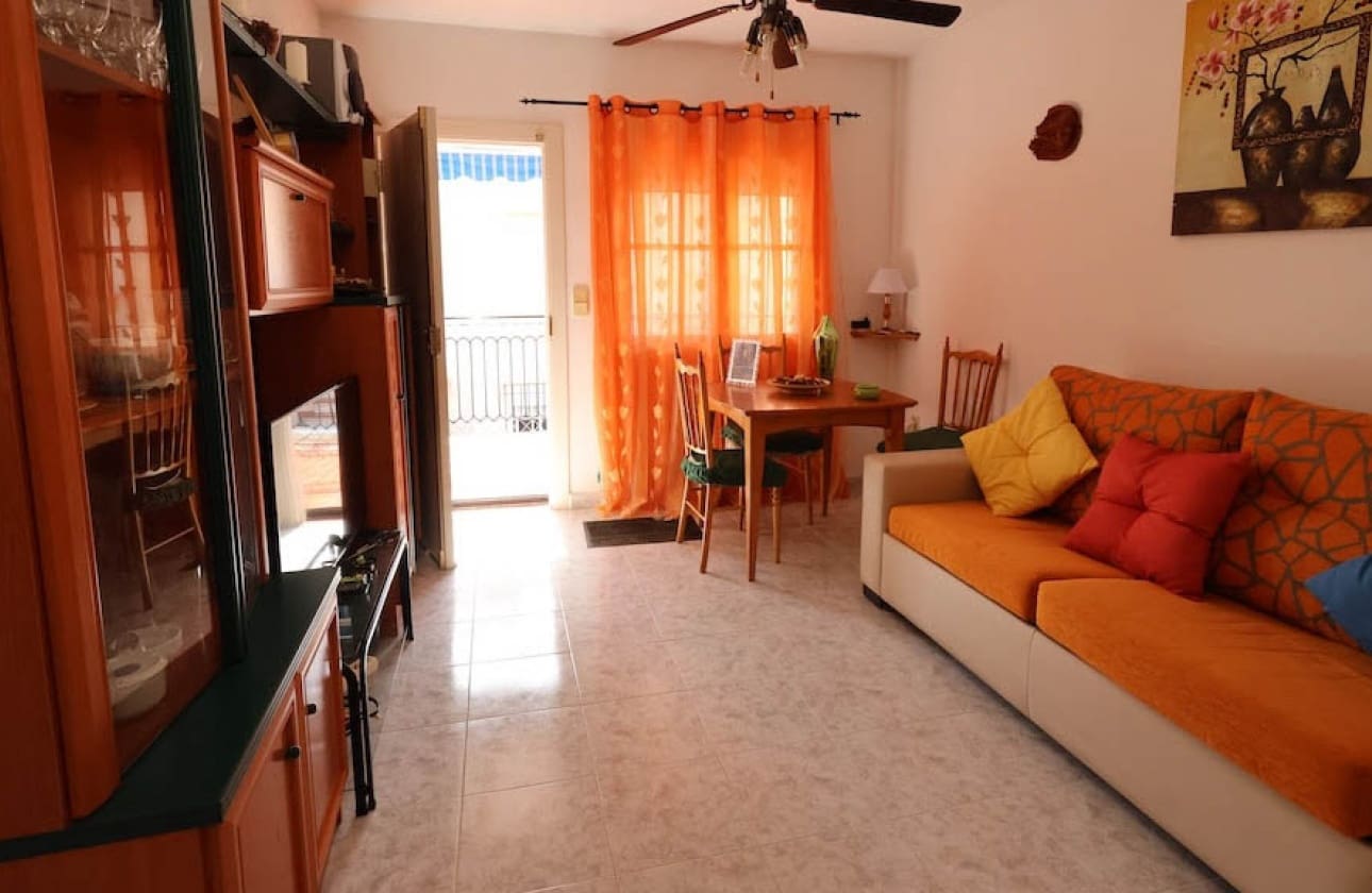 2 soverom Bungalow til salgs i Playa Flamenca med svømmebasseng - € 147 000 (Ref: 9795114)